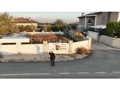 15 Temmuz da Satılık Köşe Konumlu Karşısı Yeşil Alan!