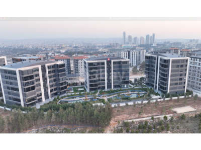 DRAGOS SİTESİNDE 6+1 KİRALIK LÜKS DAİRE !
