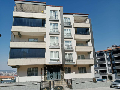 7 TEPE MAH BAKIMLI TEMİZ 3+1 DAİRE