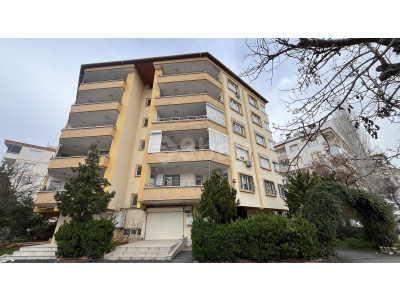 İbrahimli merkezde bakımlı daire
