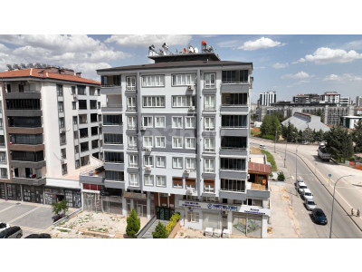 Mücahitler'de Merkezi Konumda 3+1 Satılık Daire!!!