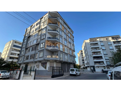 3 BAY'DAN HARİKA KONUMDA GENİŞ 3+1 SATILIK DAİRE!