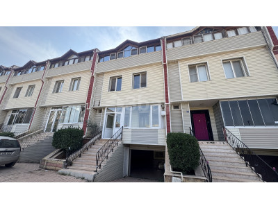 3BAY OKTAY SAĞLAMCI’DAN ŞAHİNTEPE’DE SİTE İÇERİSİNDE 4+2 VİLLA