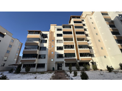 Faik Atak 1 SİTESİNDE SATILIK 2,5+1 DAİRE