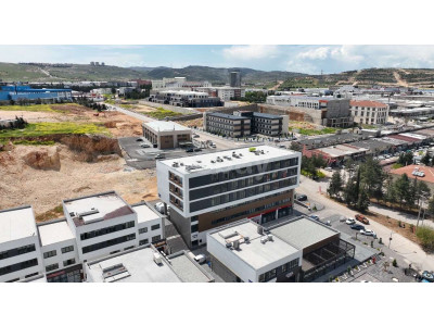 GAZİANTEP OSBDE PRESTİJLİ, SIFIR, GENİŞ KULLANIMLI OFİS!