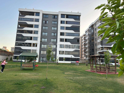 ONKOLOJİ BÖLGESİ FULL EŞYALI KIRALIK 3.5+1